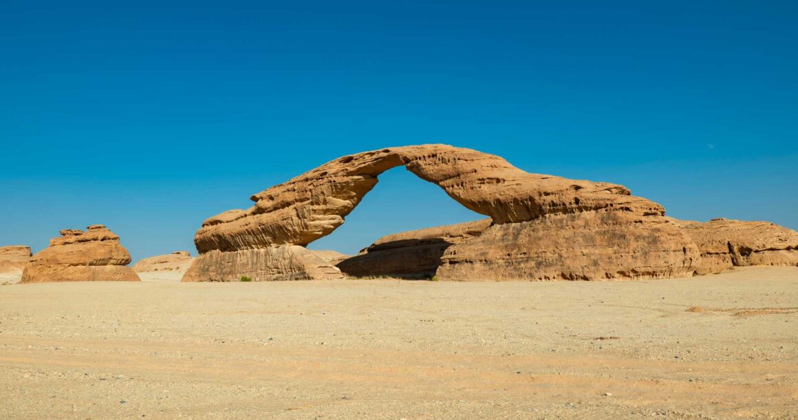 72-arch-rock-al-ula-madinah-province